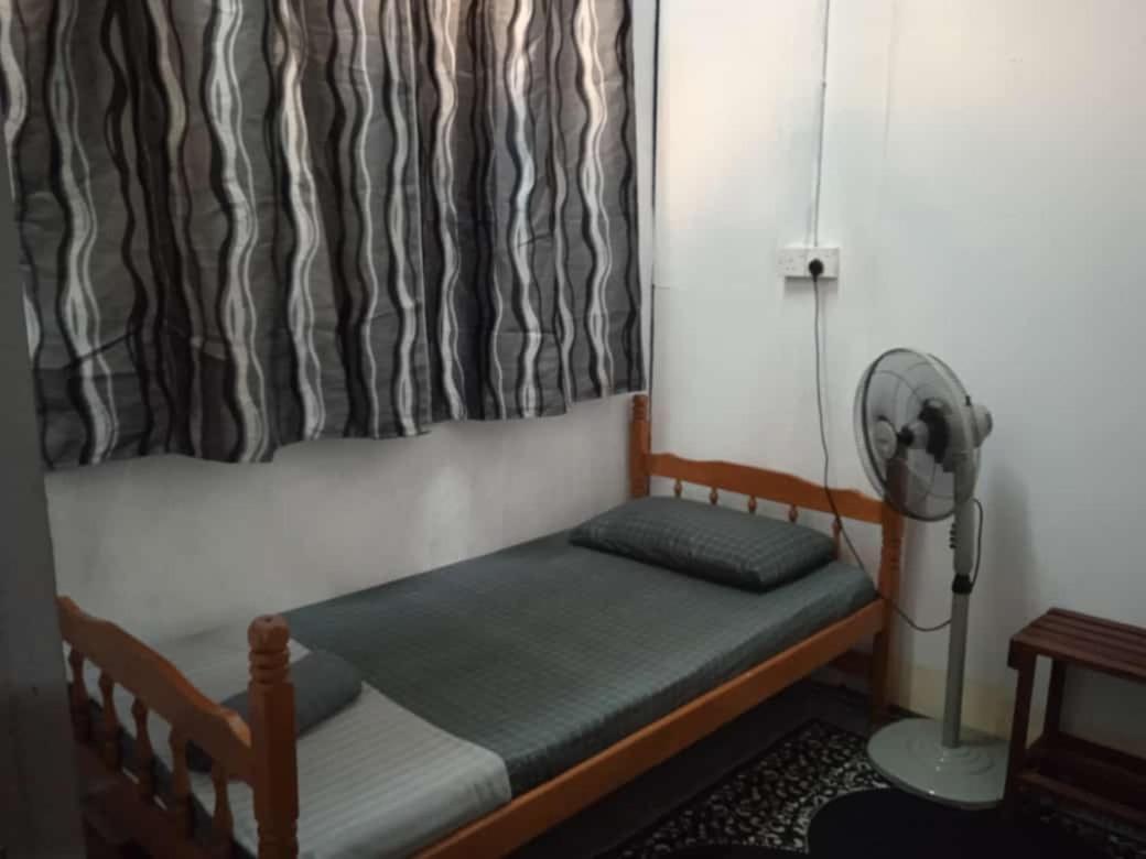 La Wood Homestay Kampung Kuala Besut Dış mekan fotoğraf